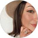 Alondra F. profile picture